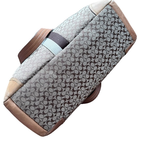 Coach Signature Voyager F13813 - Tote/Diaper Bag - Picture 5 of 15